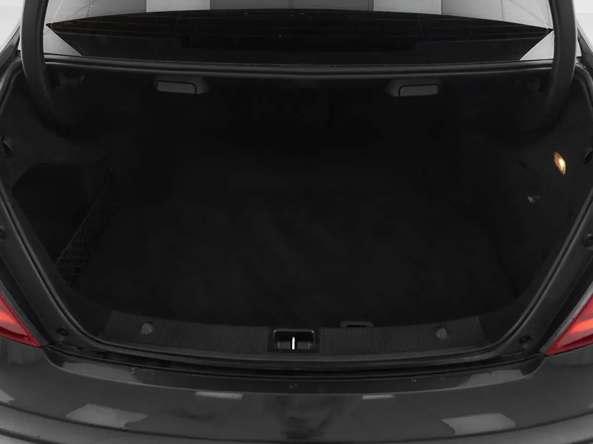 Mercedes benz C-Класс