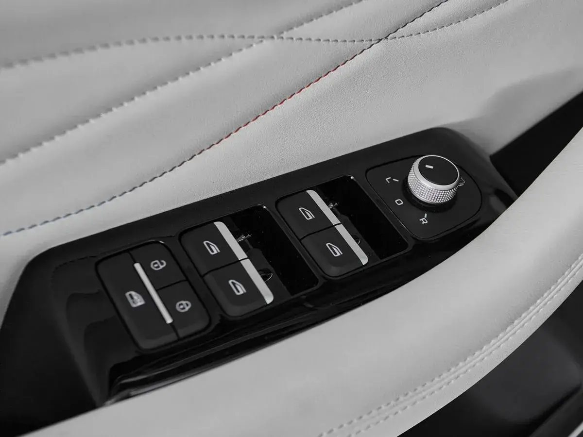 Geely Monjaro