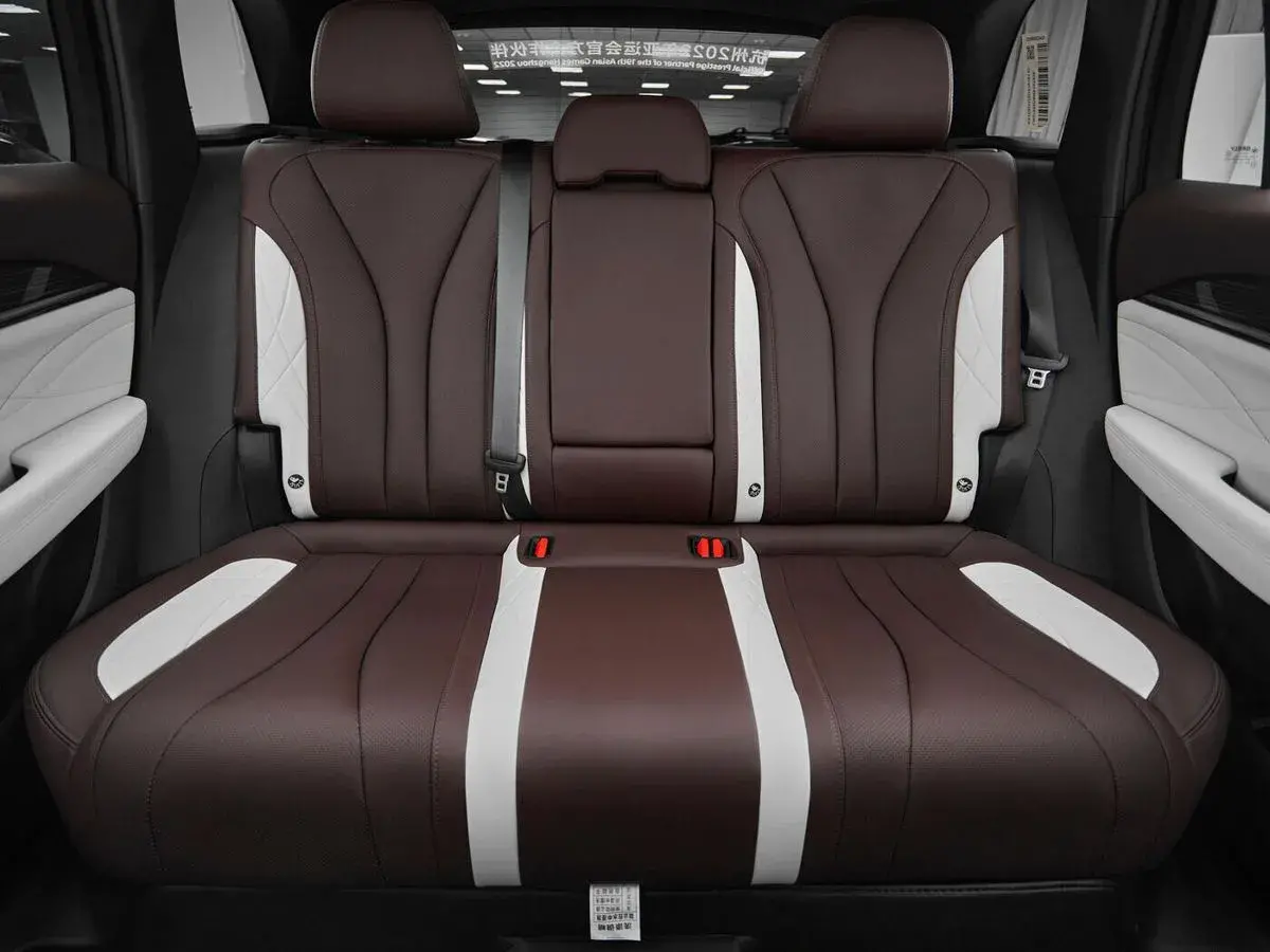 Geely Monjaro