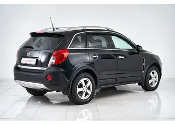 Opel Antara Вид 5