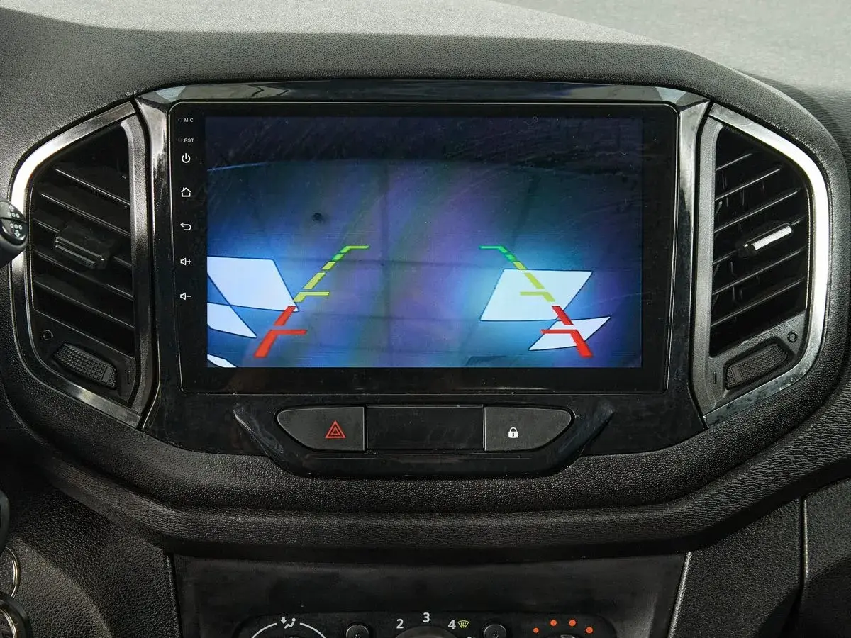 Lada XRAY