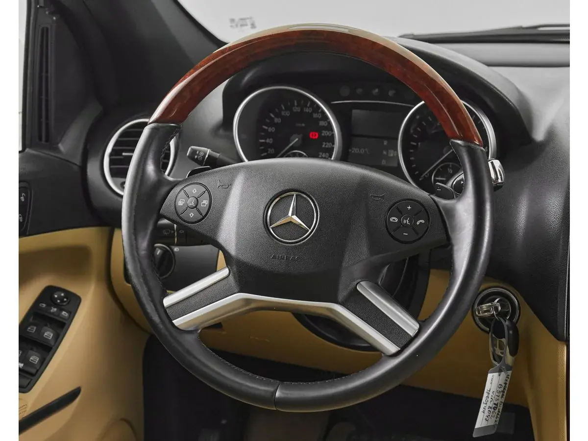 Mercedes benz M-Класс