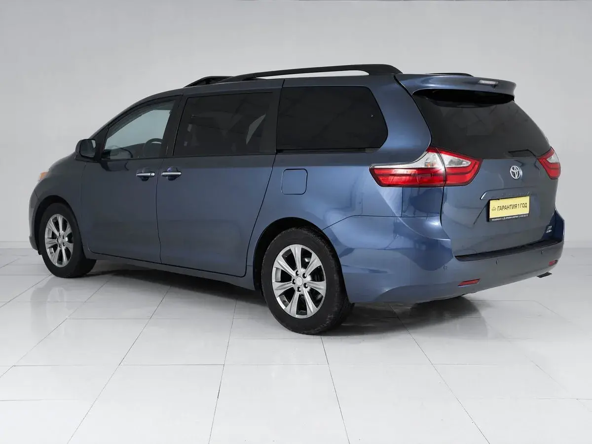 Toyota Sienna
