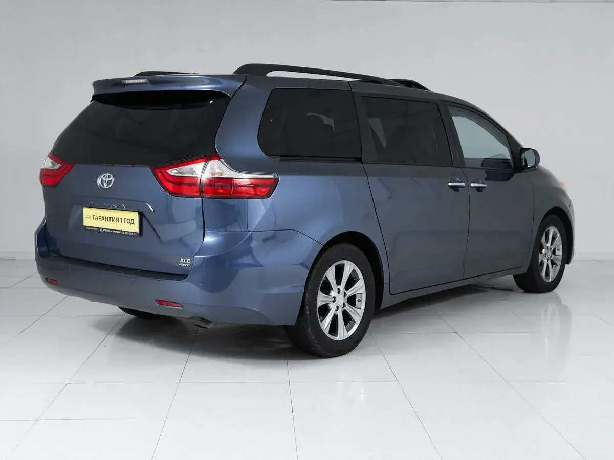 Toyota Sienna