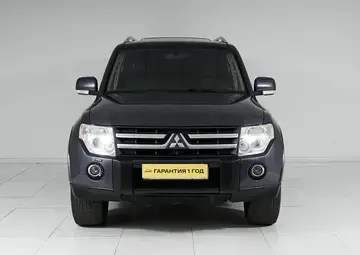 Mitsubishi Pajero Вид 2