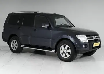 Mitsubishi Pajero Вид 3