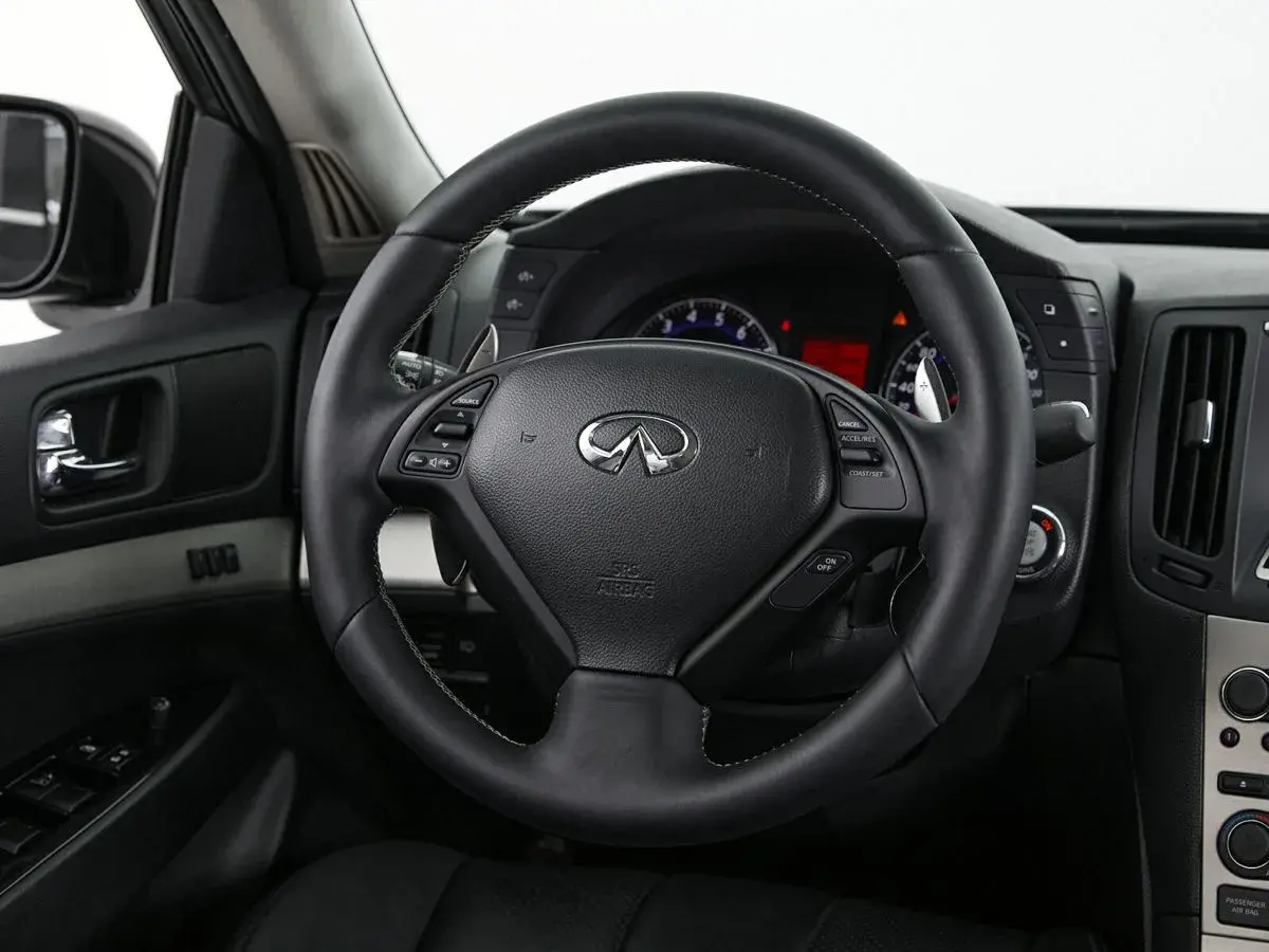 Infiniti G