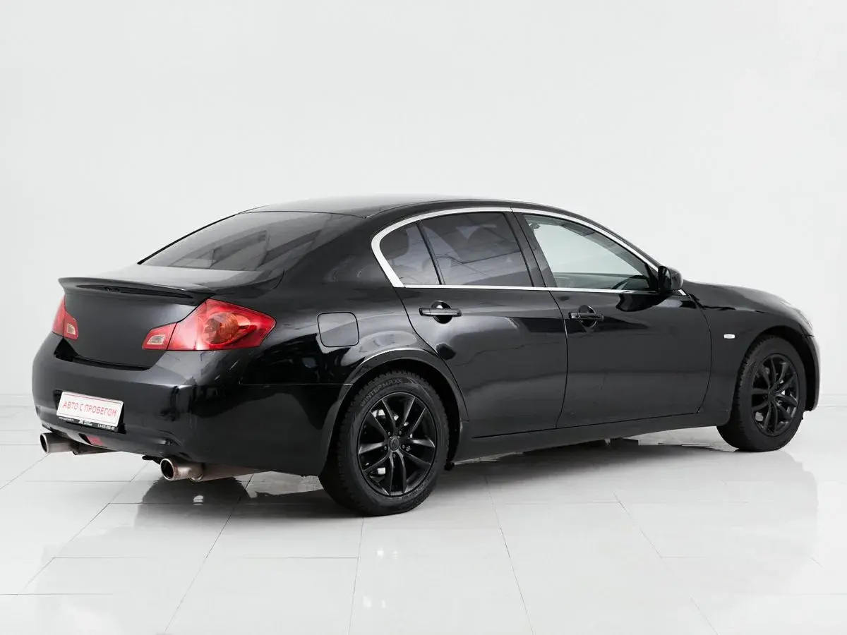 Infiniti G