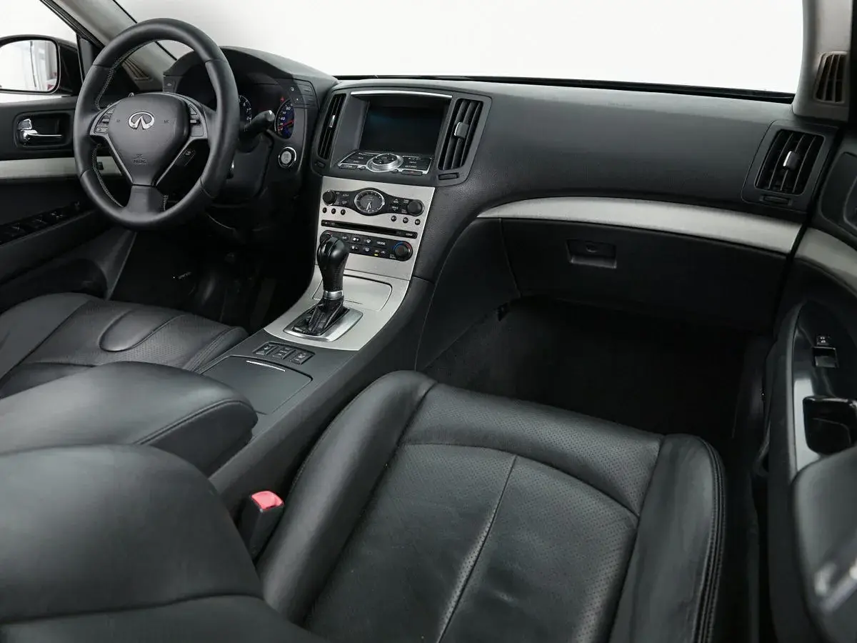 Infiniti G