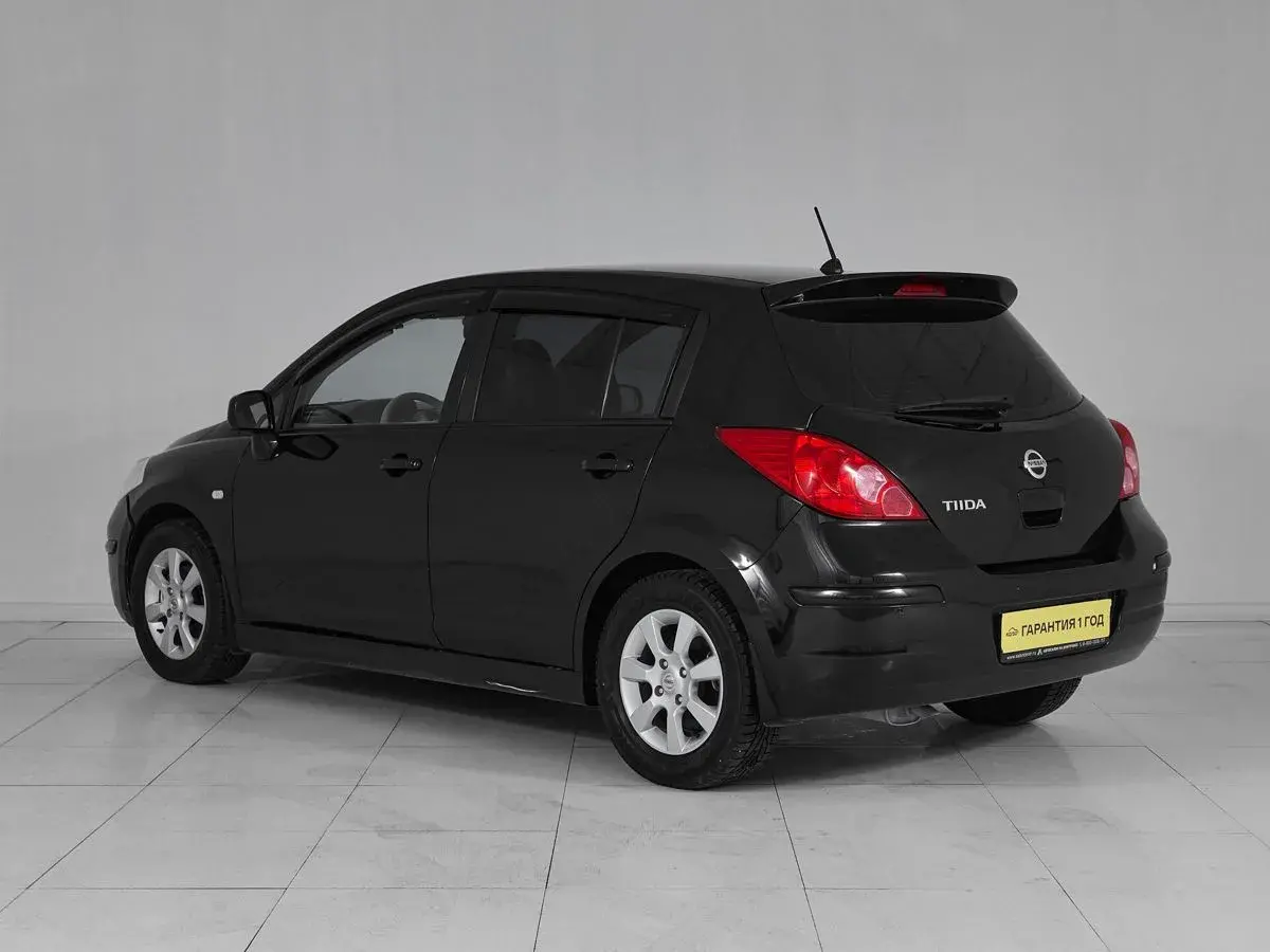 Nissan Tiida