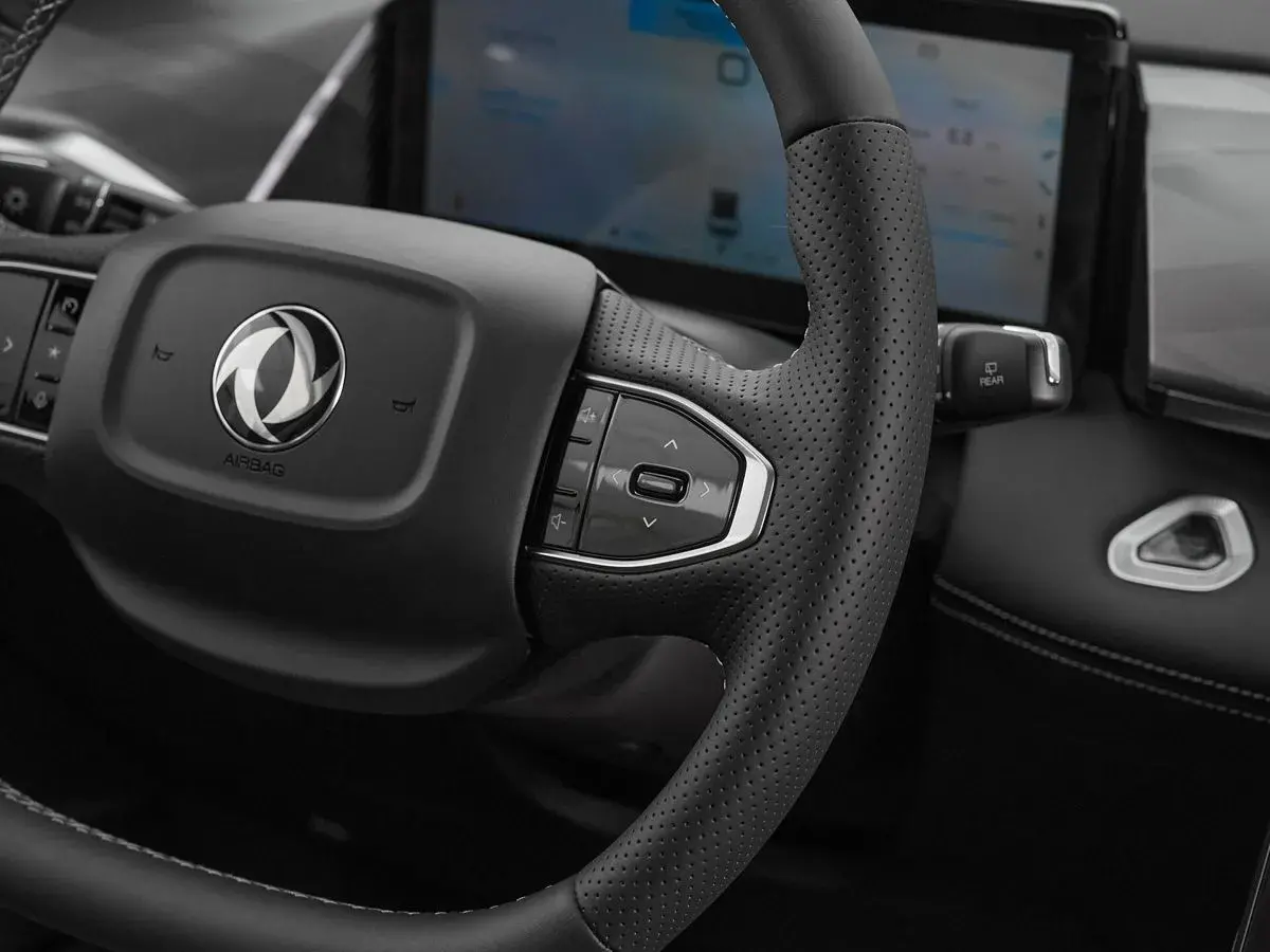 Dongfeng Mage