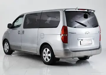 Hyundai Grand Starex Вид 4