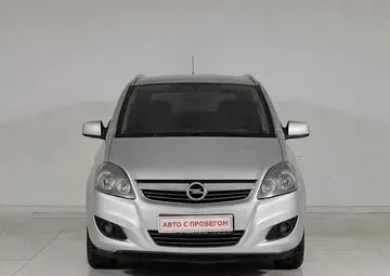 Opel Zafira Вид 2