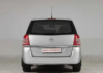 Opel Zafira Вид 5