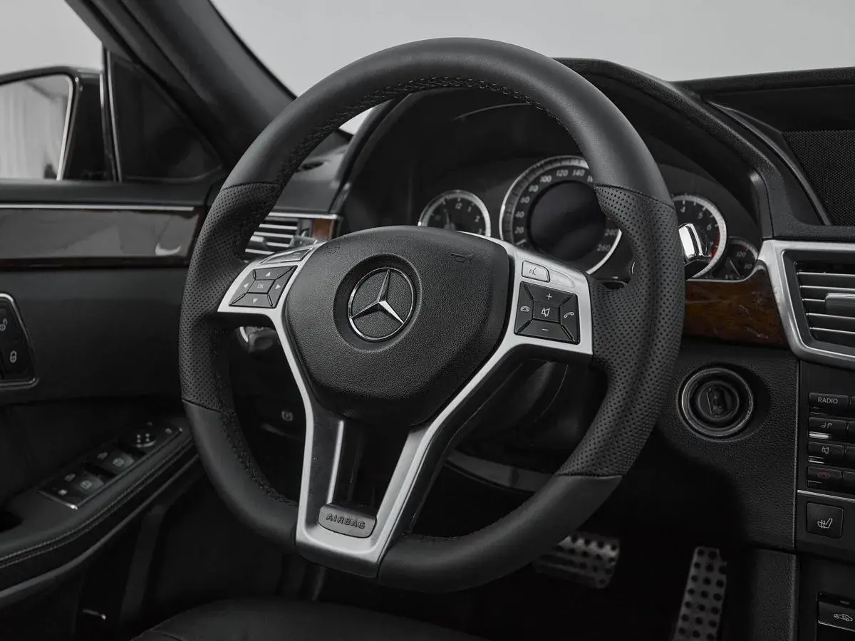 Mercedes benz E-Класс