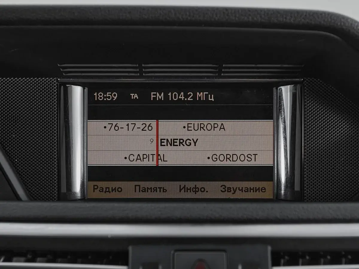 Mercedes benz E-Класс