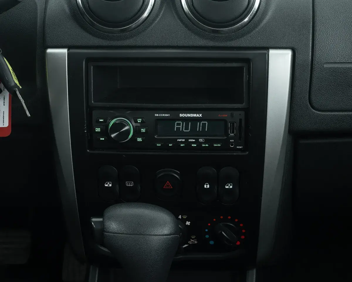 Nissan Almera