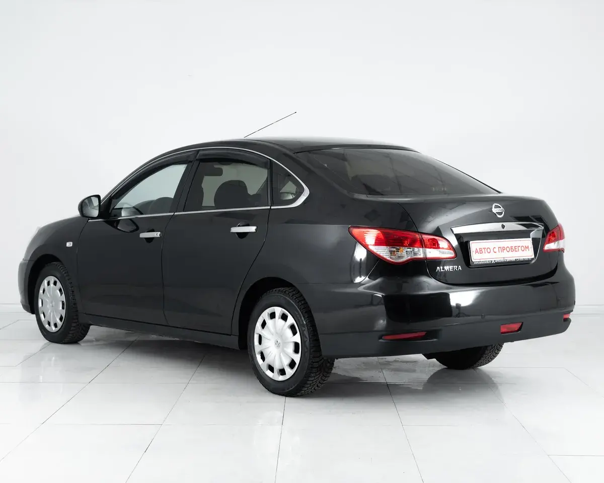 Nissan Almera