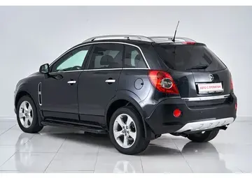 Opel Antara Вид 4