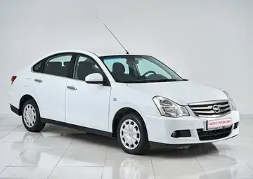 Nissan Almera Вид 3