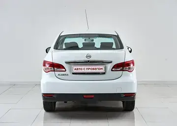 Nissan Almera Вид 5