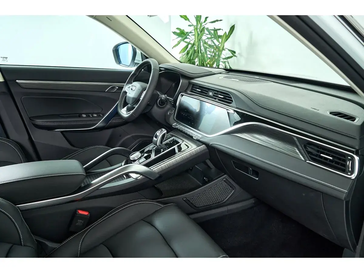 Geely Atlas Pro