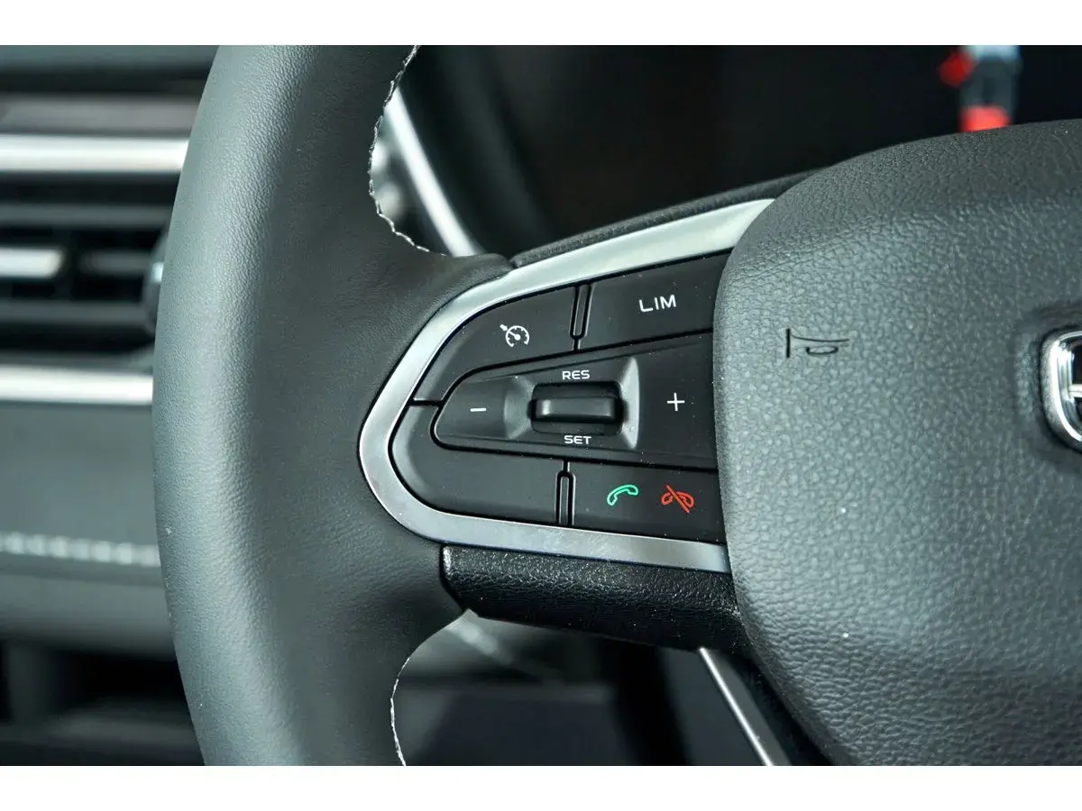 Geely Atlas Pro
