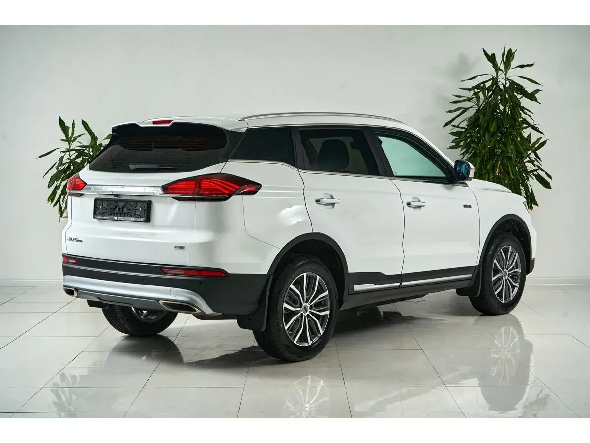 Geely Atlas Pro