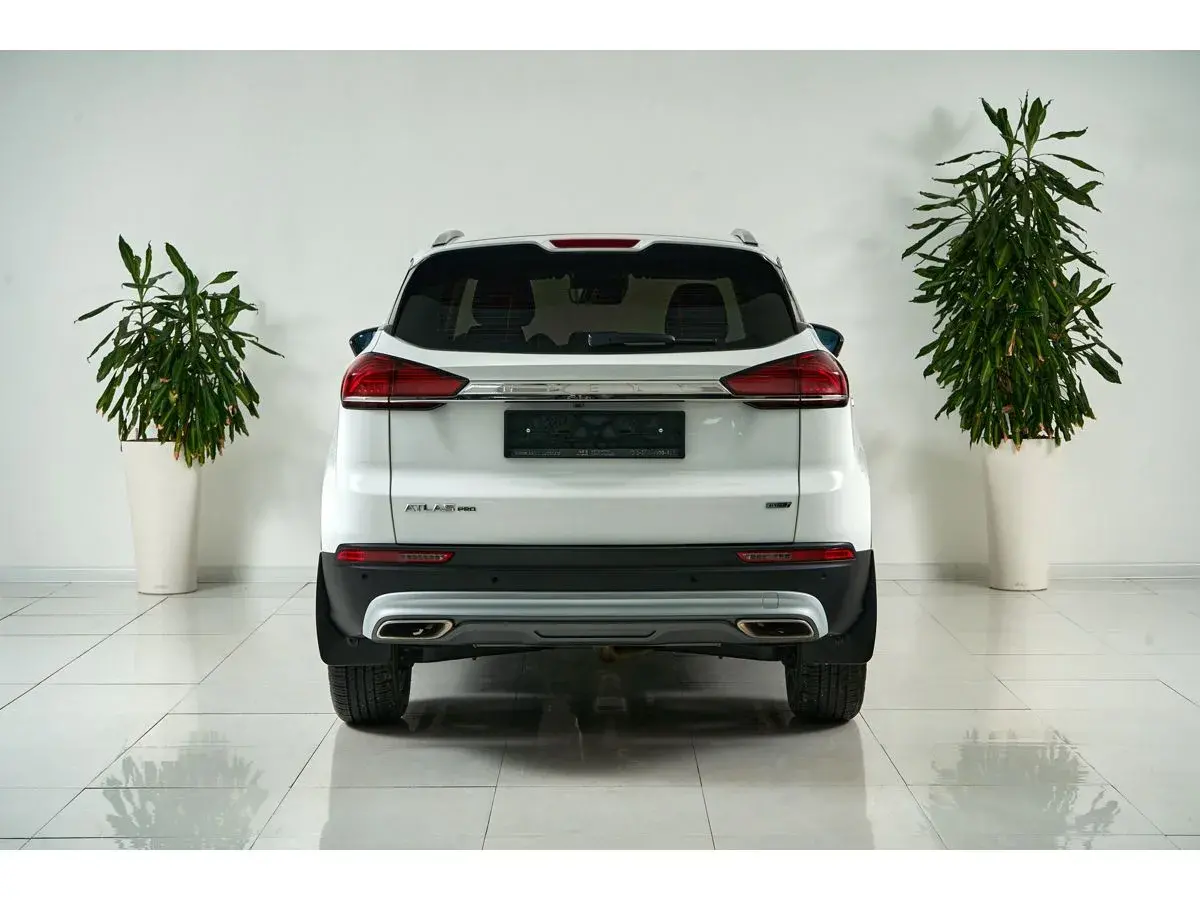 Geely Atlas Pro
