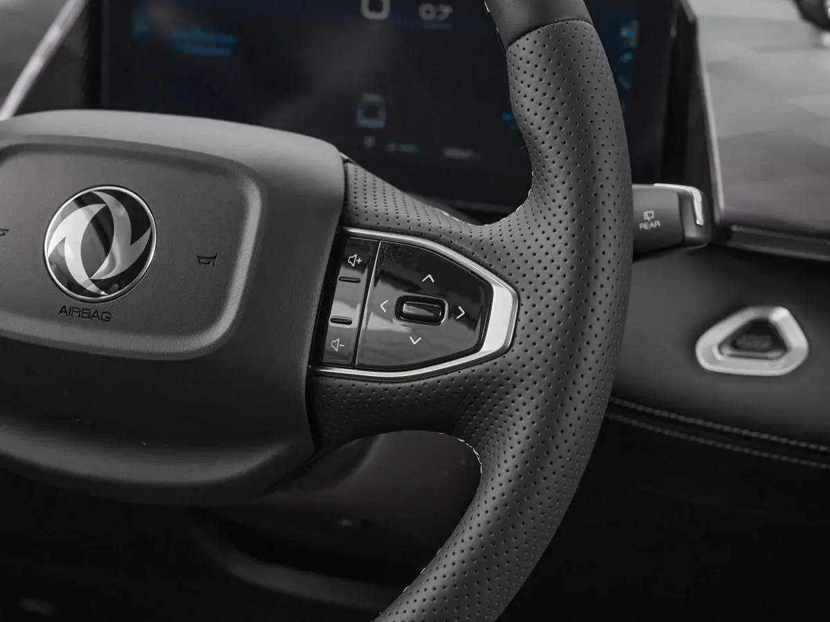 Dongfeng Mage