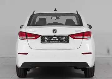 Changan Alsvin Вид 5