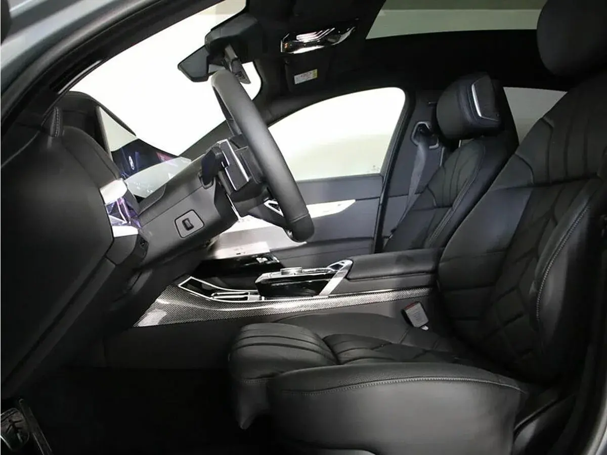 BMW 7 серии