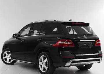 Mercedes benz M-Класс Вид 4