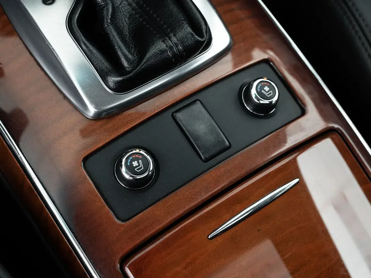 Infiniti FX