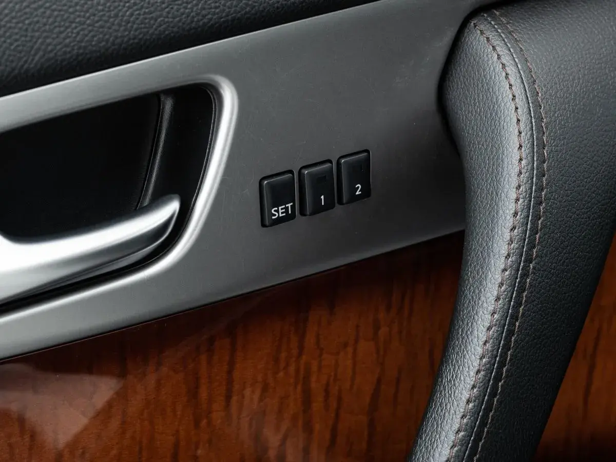 Infiniti FX
