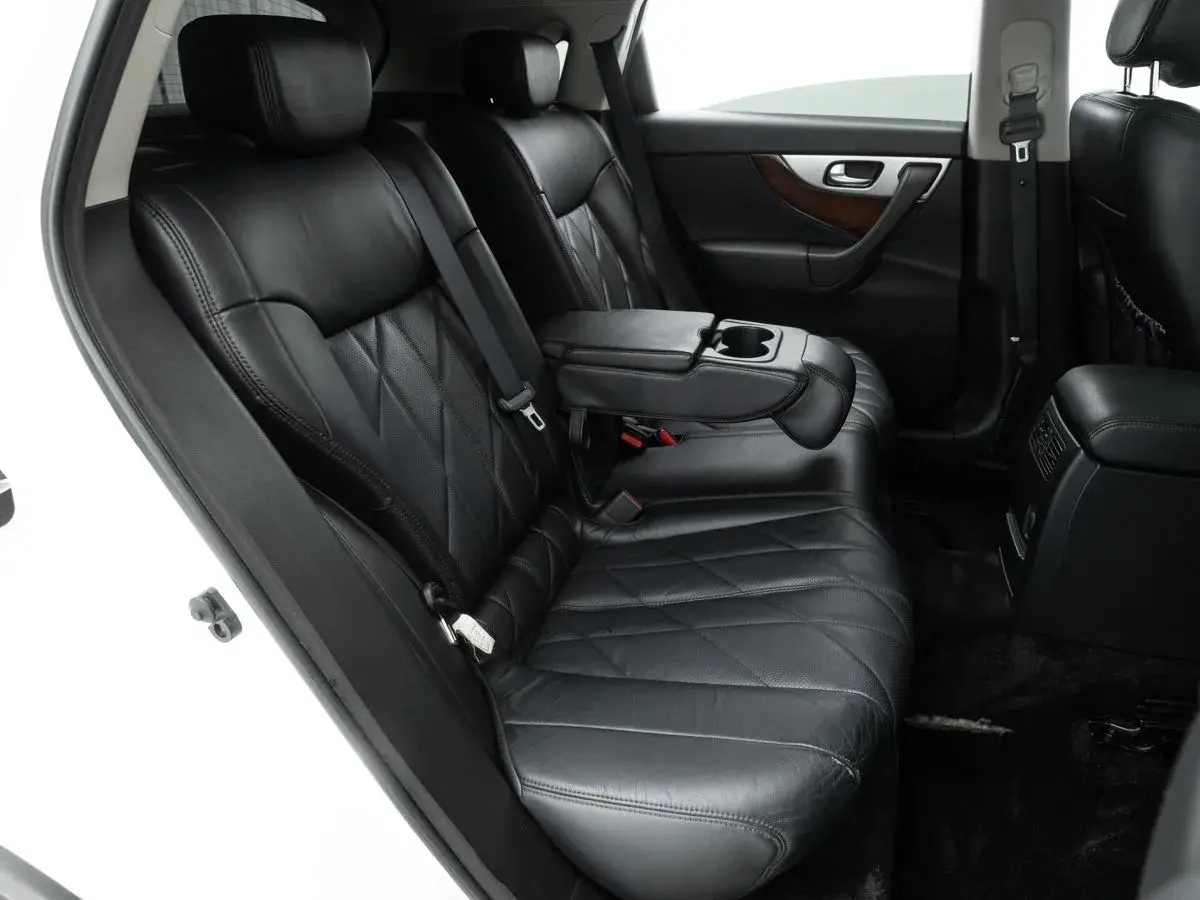 Infiniti FX