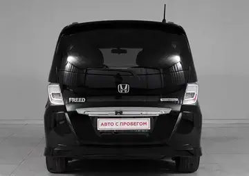 Honda Freed Вид 5