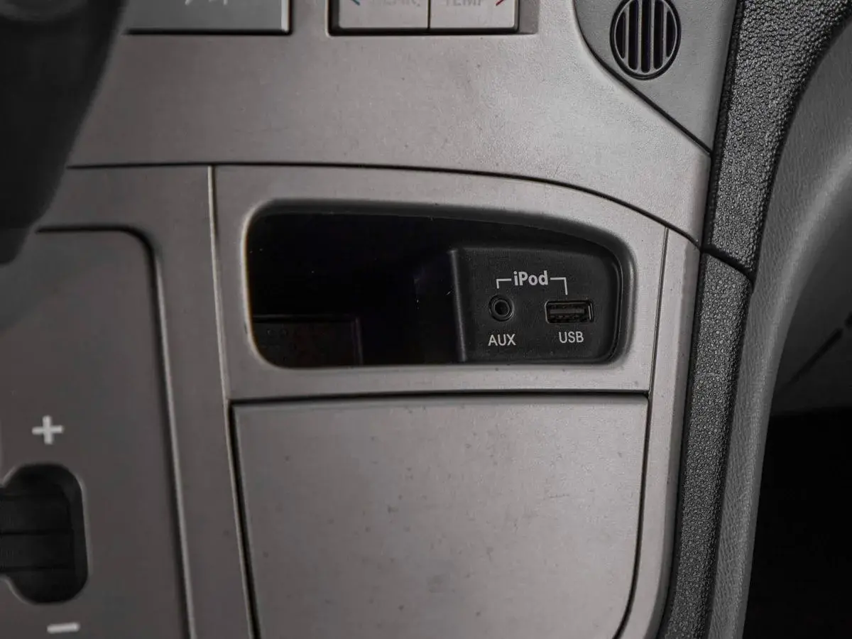 Hyundai H-1