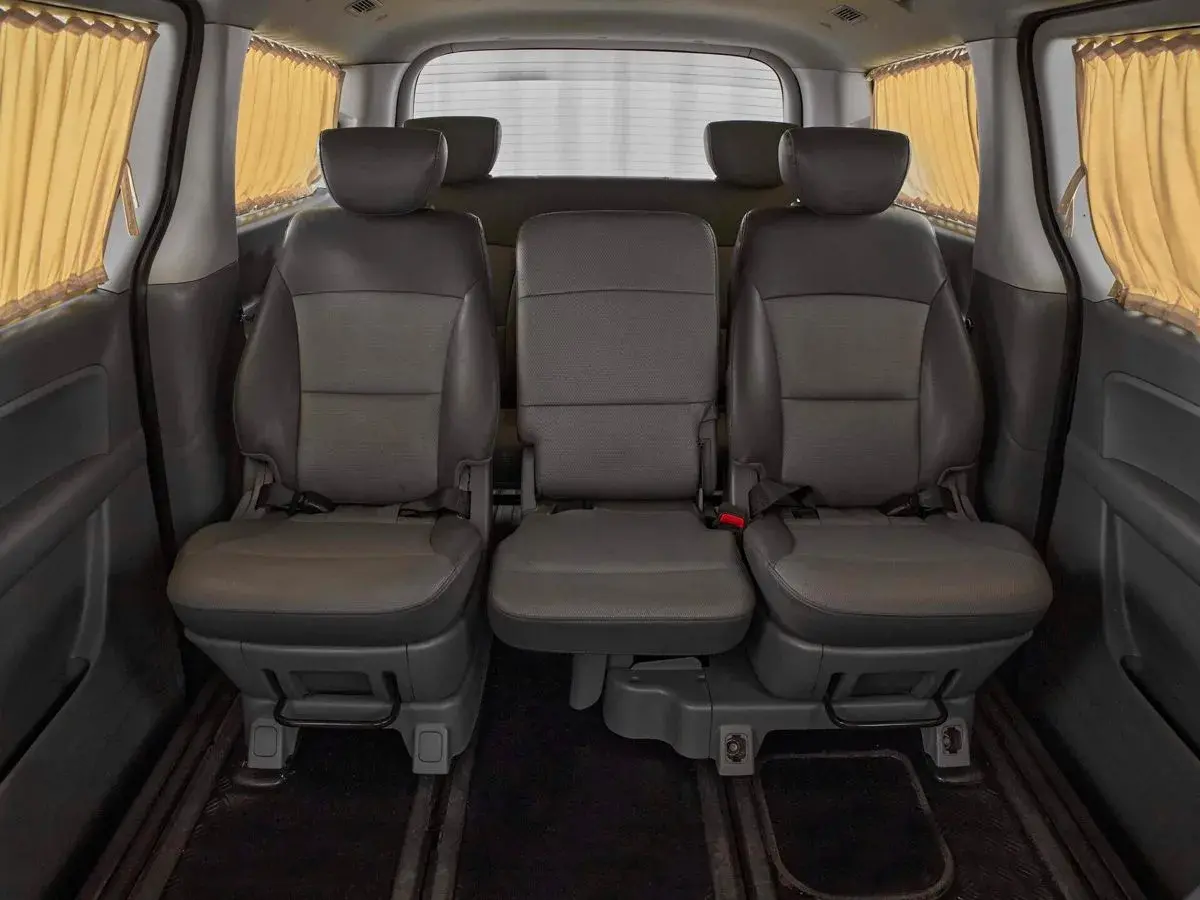 Hyundai H-1