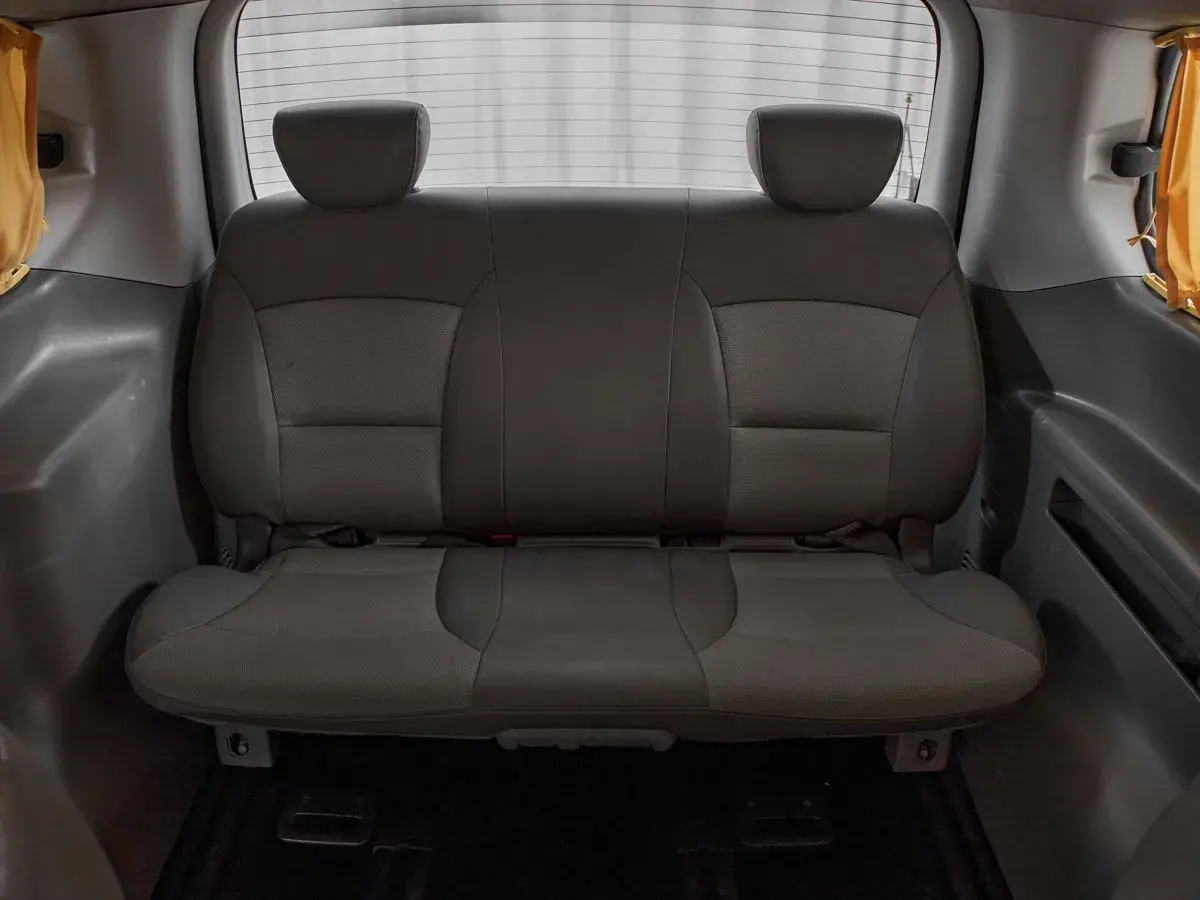 Hyundai H-1