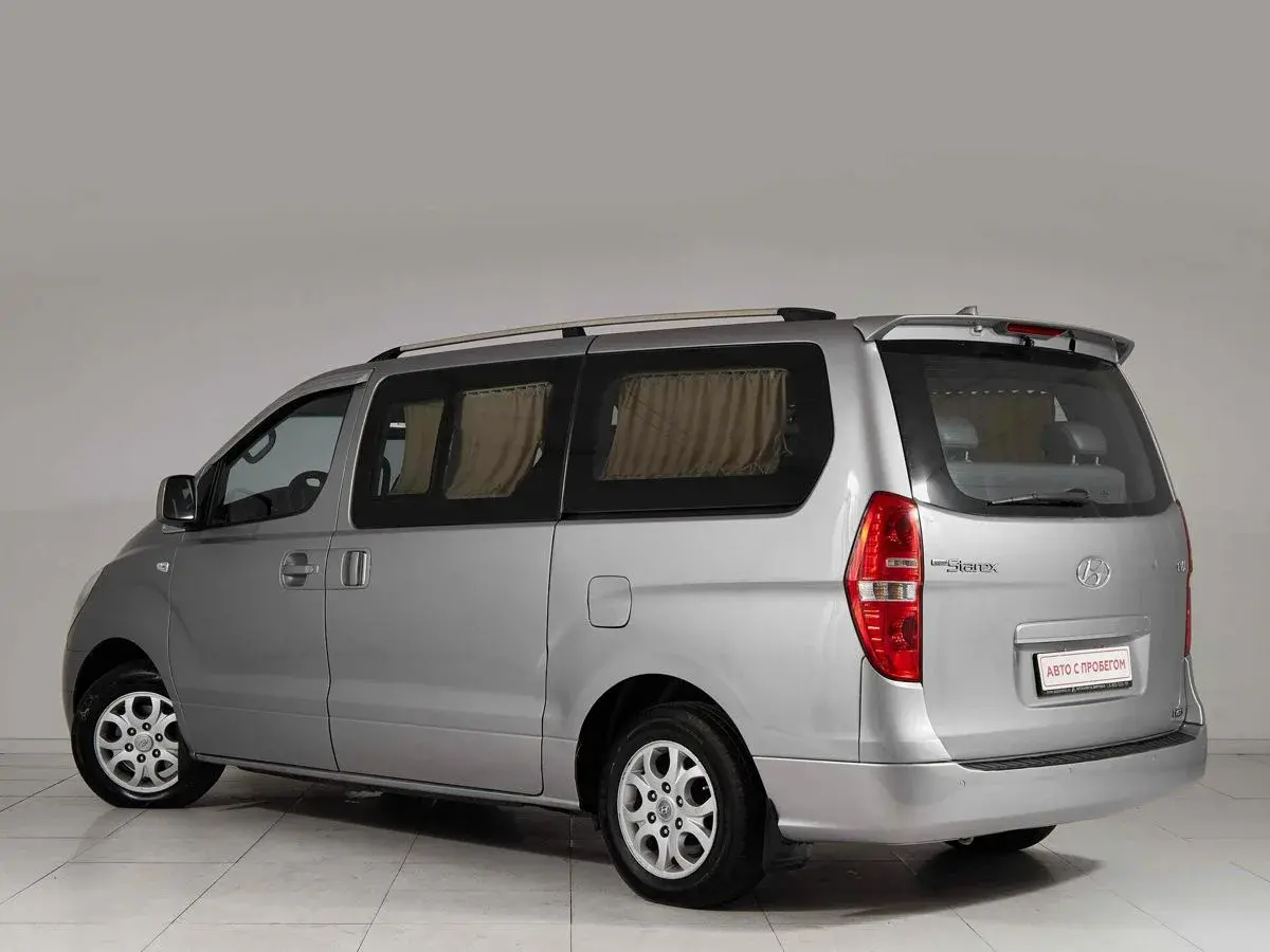 Hyundai H-1