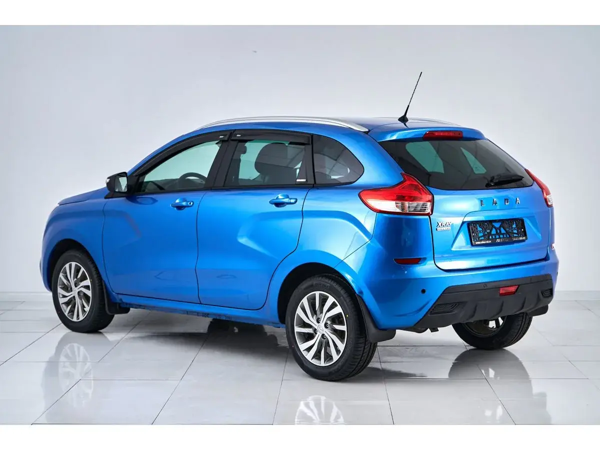 Lada XRAY
