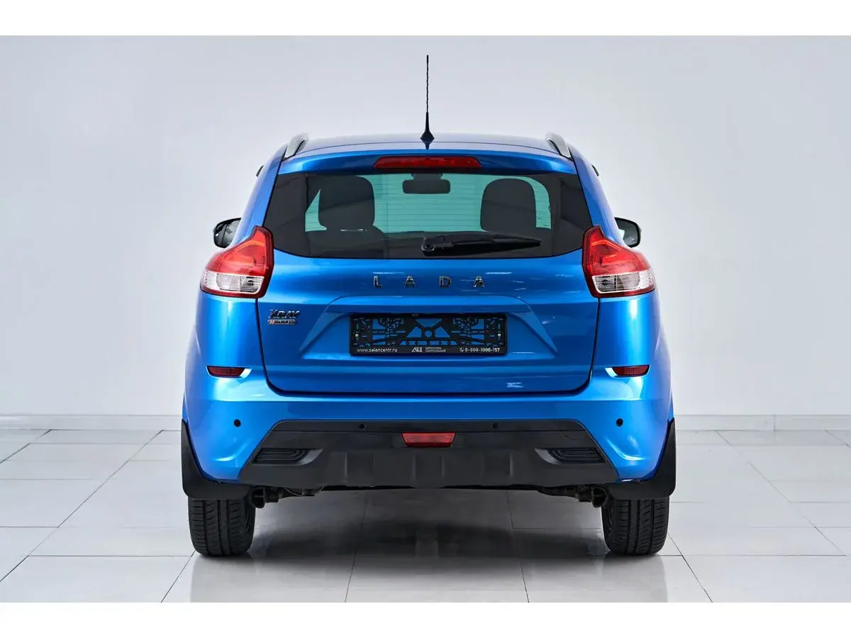 Lada XRAY