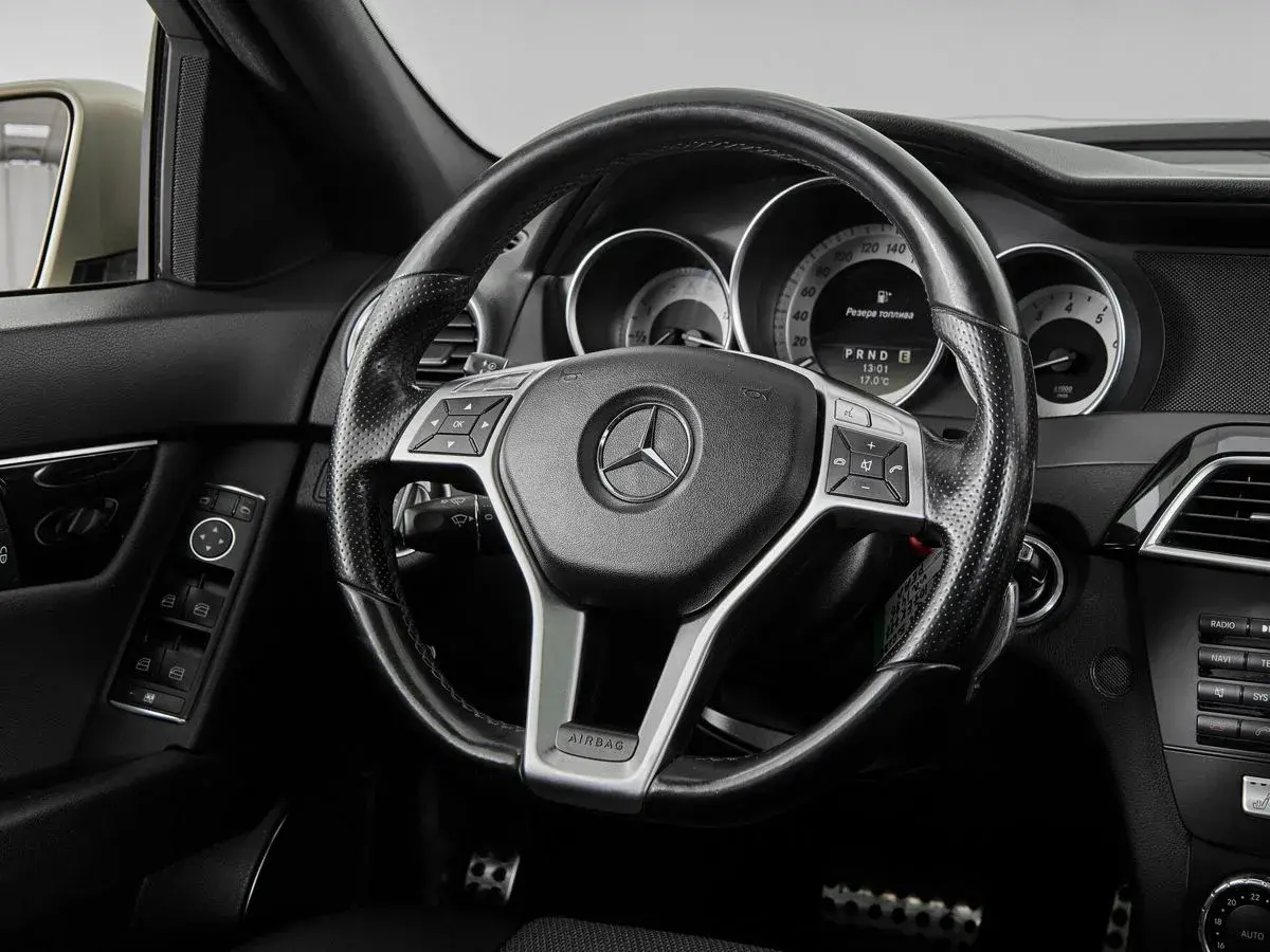 Mercedes benz C-Класс