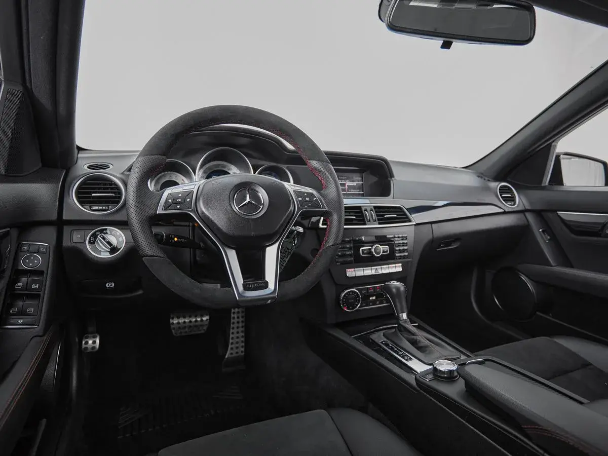 Mercedes benz C-Класс