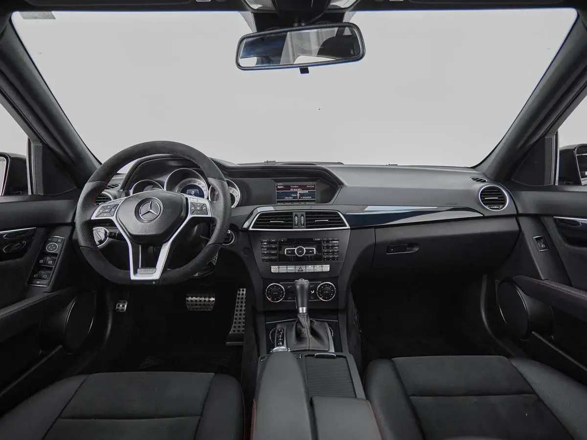 Mercedes benz C-Класс