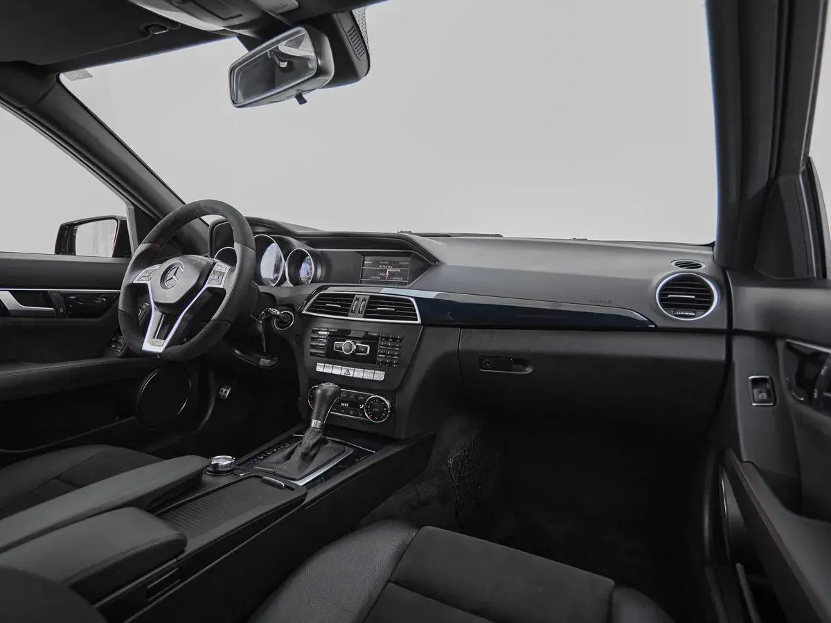 Mercedes benz C-Класс