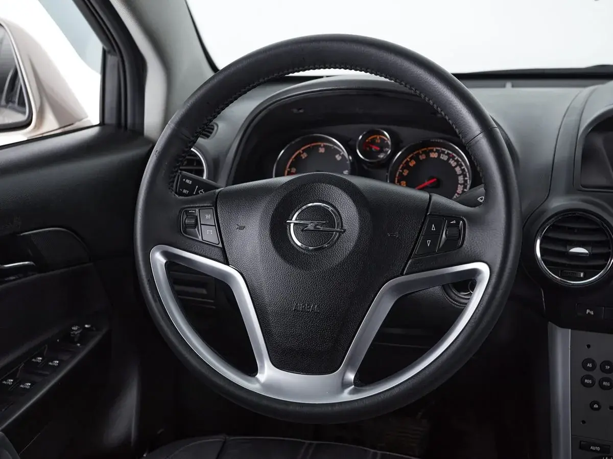Opel Antara