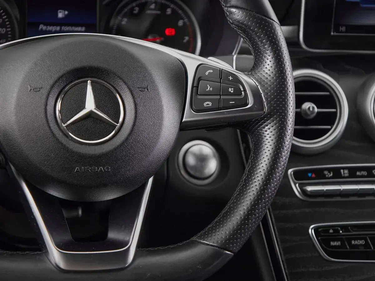 Mercedes benz C-Класс