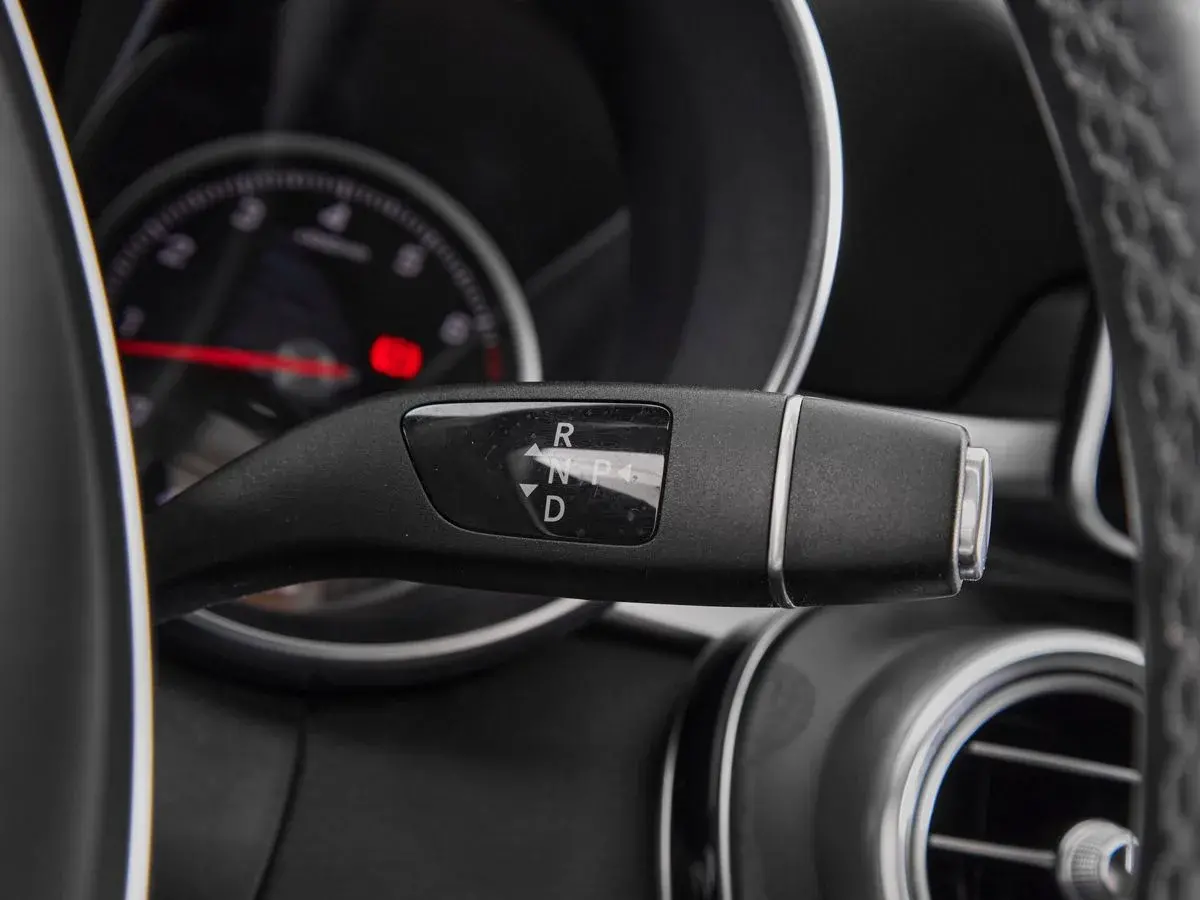 Mercedes benz C-Класс